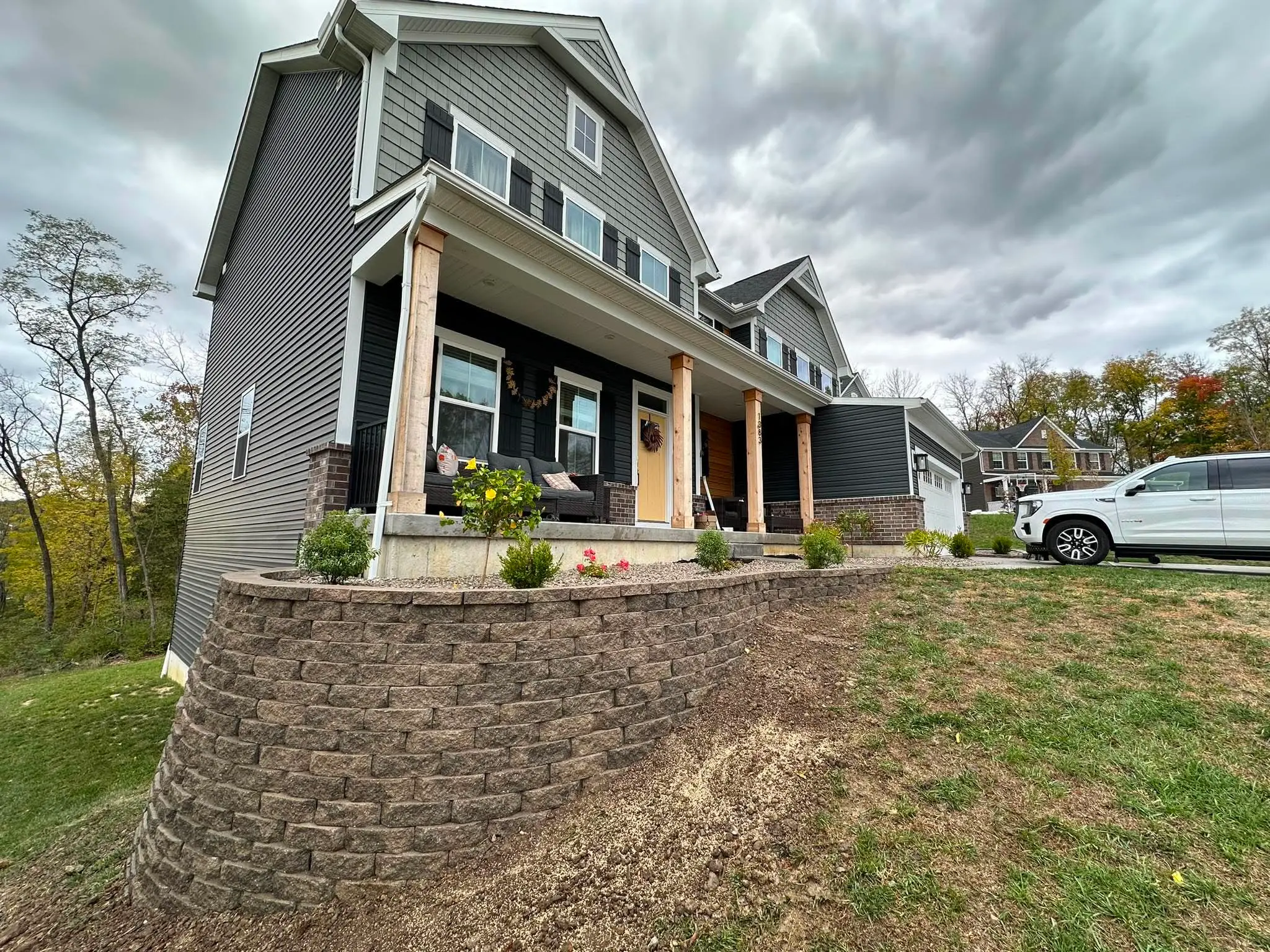 Retaining walls services